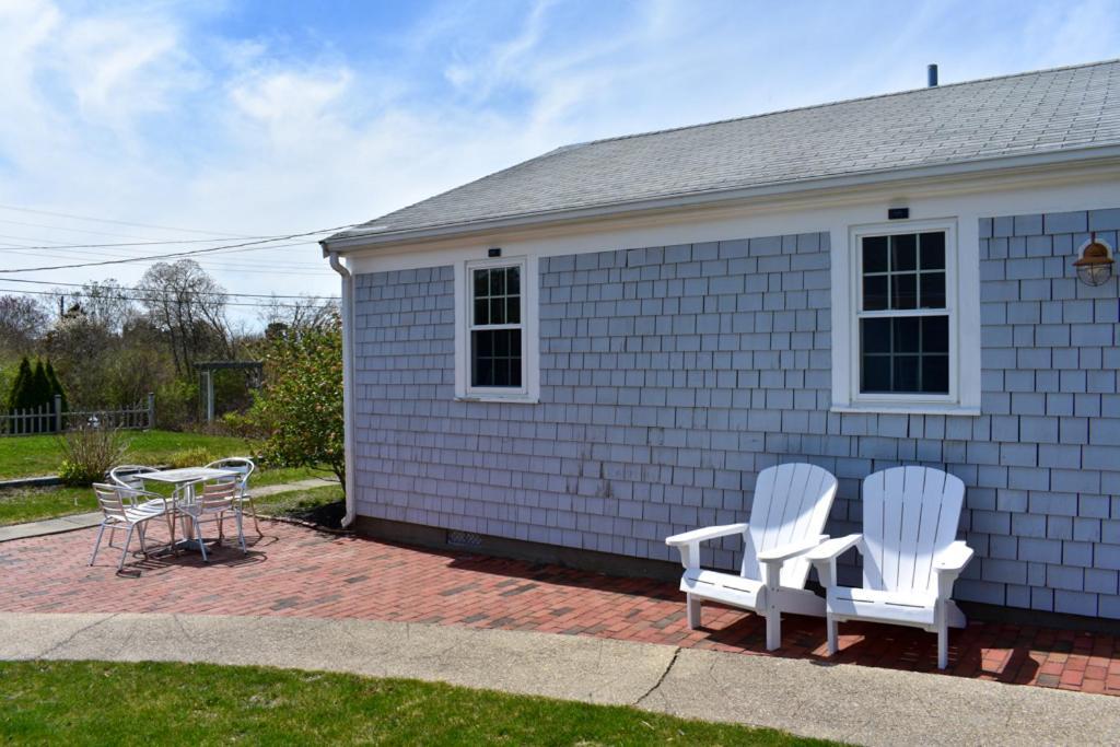 Seaside Serenity, Just A Block /0.1 Mile Away From The Beach Yarmouth Port Buitenkant foto