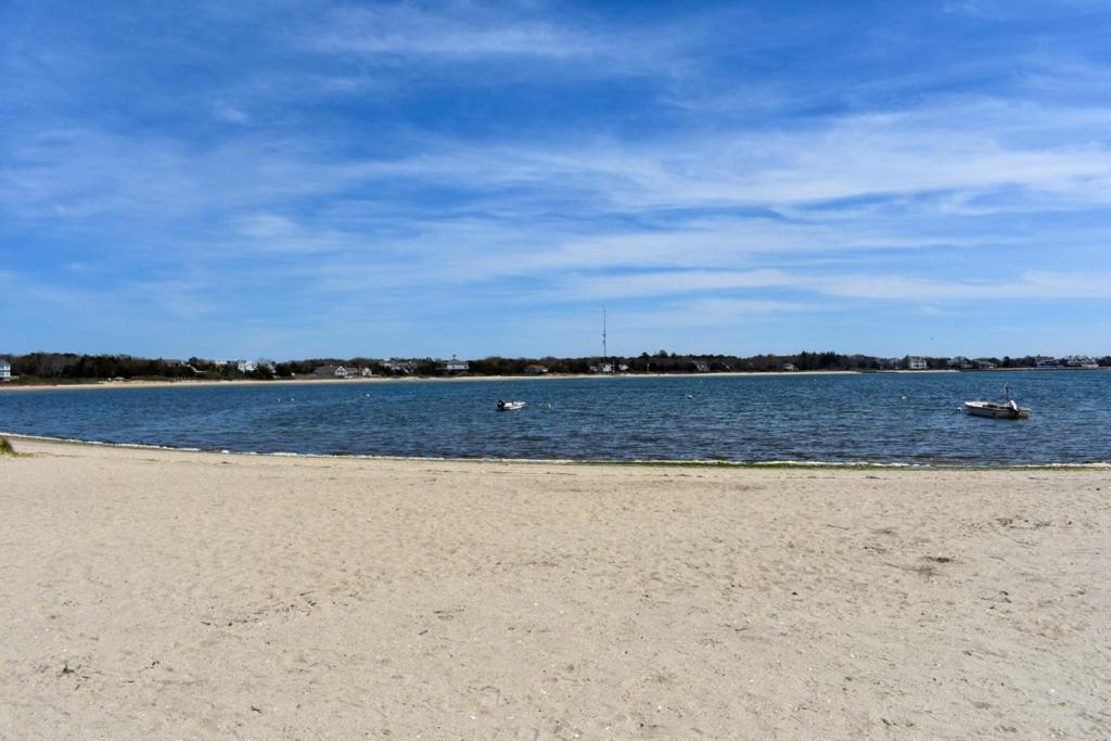 Seaside Serenity, Just A Block /0.1 Mile Away From The Beach Yarmouth Port Buitenkant foto